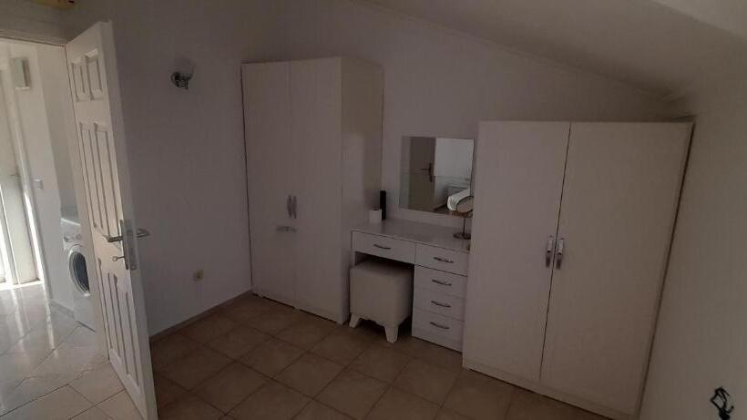 مبيت وإفطار Villa Aryam