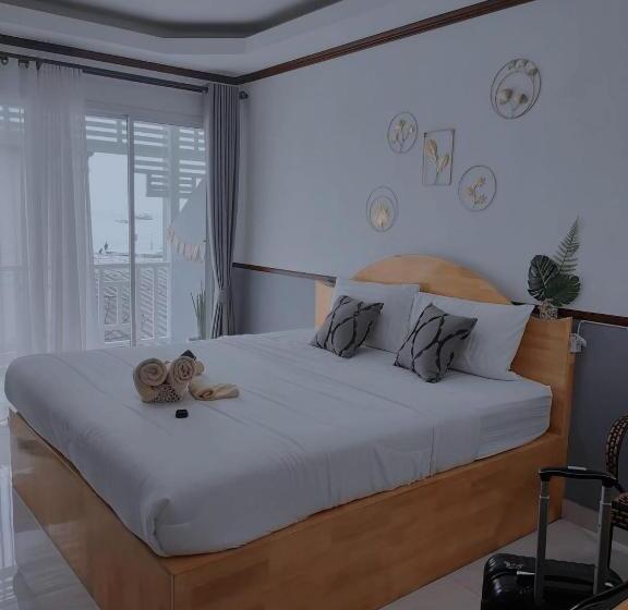 مبيت وإفطار Baan Tipsukon