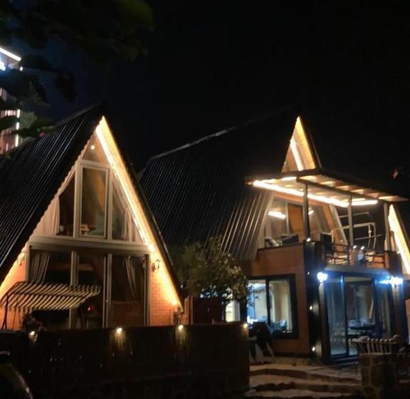 민박 Bunika Bungalov