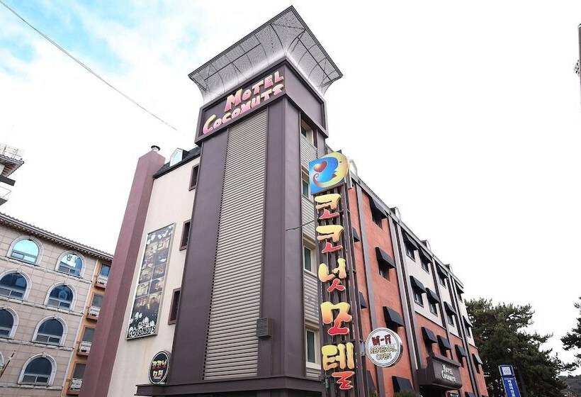 Boryeong  Coconut Motel