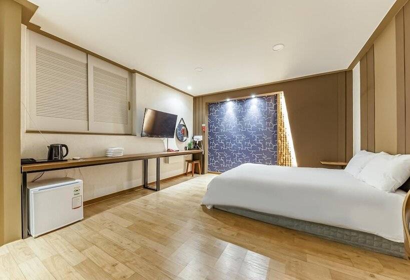 Boryeong  Coconut Motel