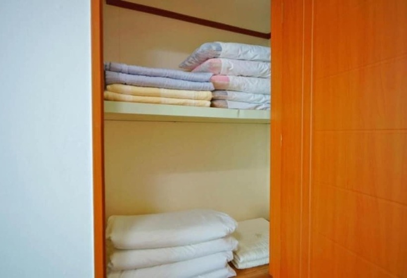 Buan Bada Punggyeong Pension