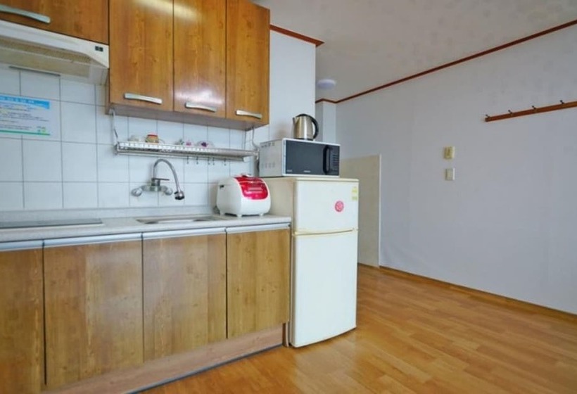 Buan Bada Punggyeong Pension