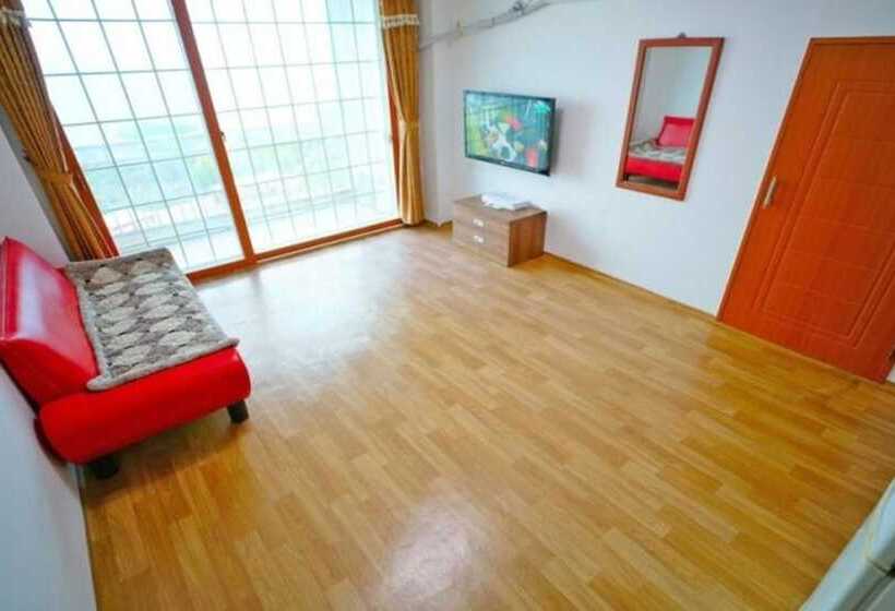 Buan Bada Punggyeong Pension