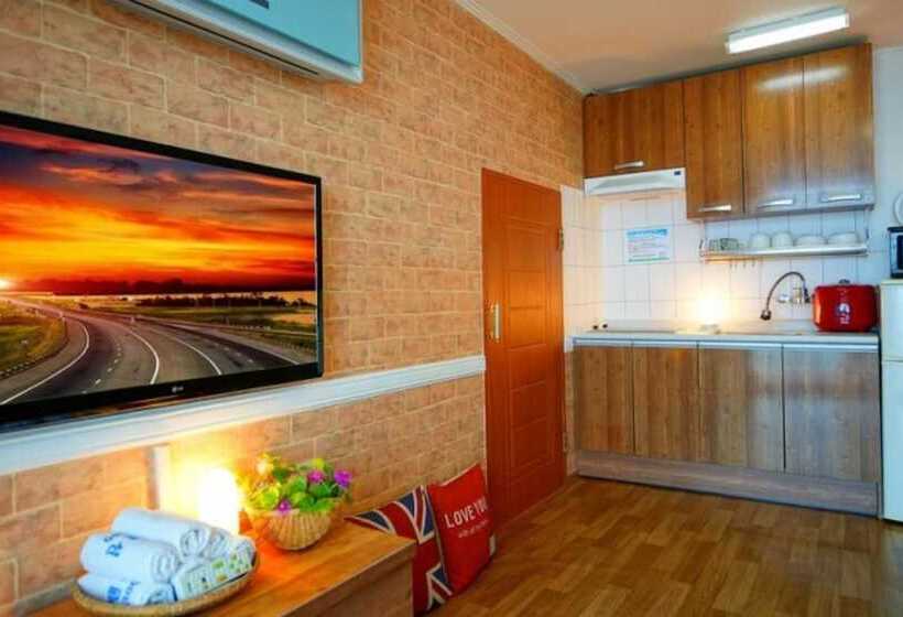 Buan Bada Punggyeong Pension