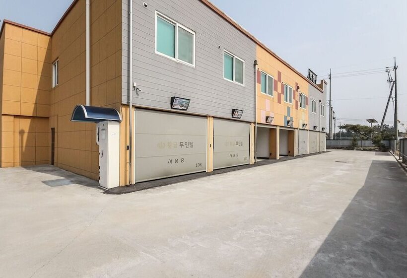 Busan Hwanggeum Drive In Motel
