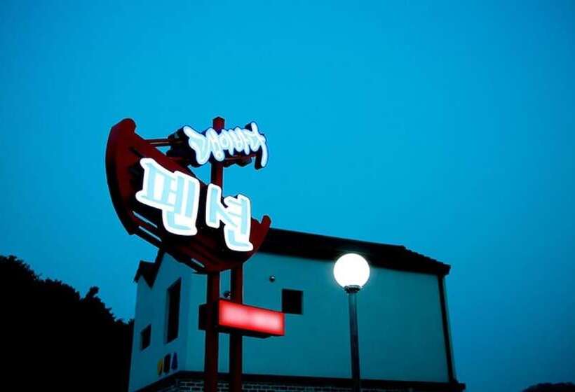 Changwon Gwaengibada Pension