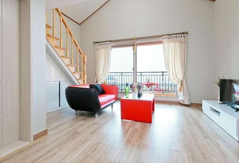 Changwon Gwaengibada Pension