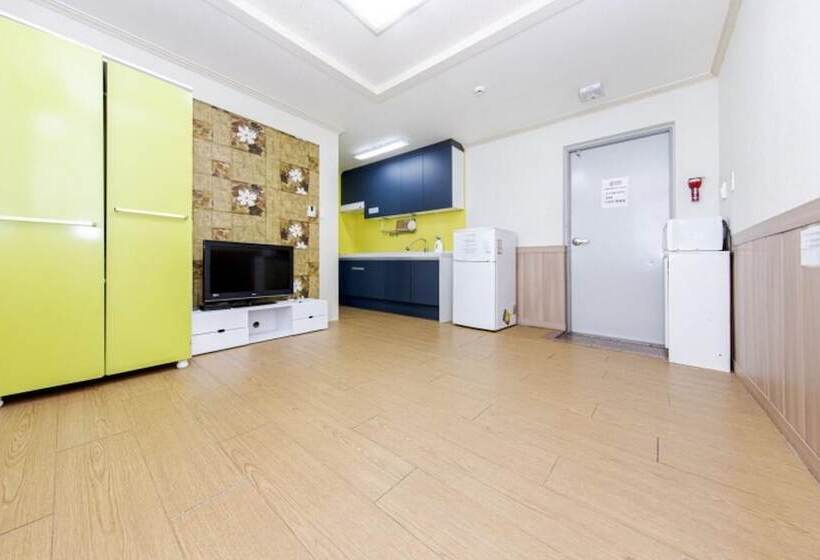 Boryeong Hub Pension