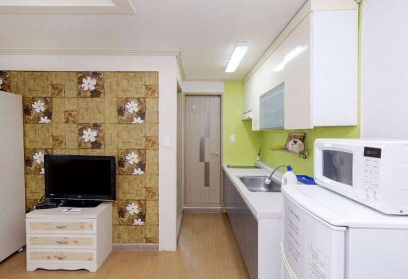 Boryeong Hub Pension