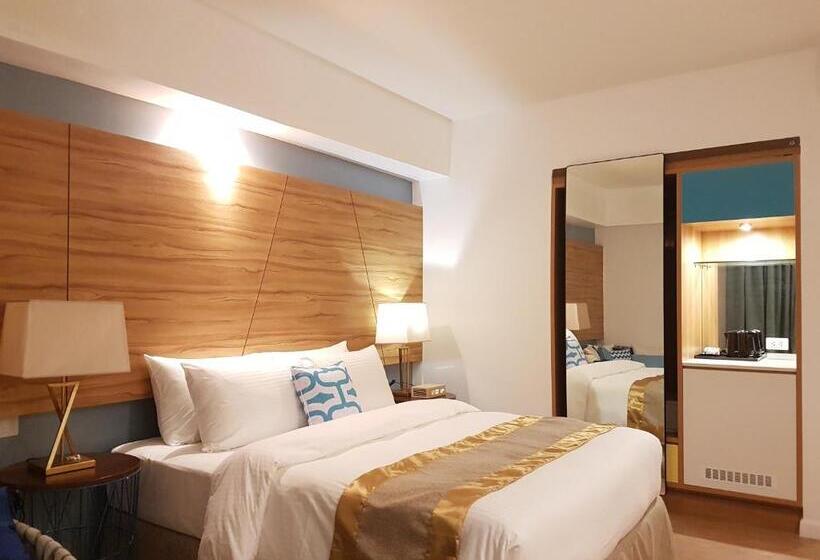 Ferra Hotel And Garden Suites