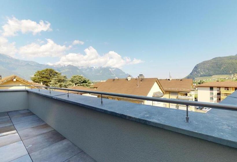 Nonanteneuf Appart Hôtel   Aigle