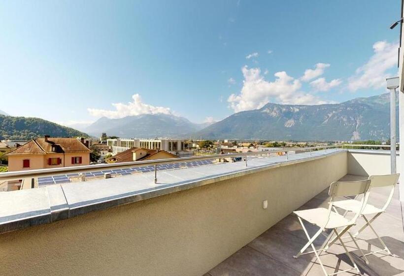 Nonanteneuf Appart Hôtel   Aigle