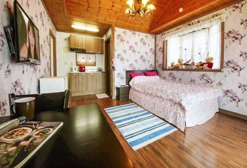 Gangneung Gyeongpo Hasla Pension