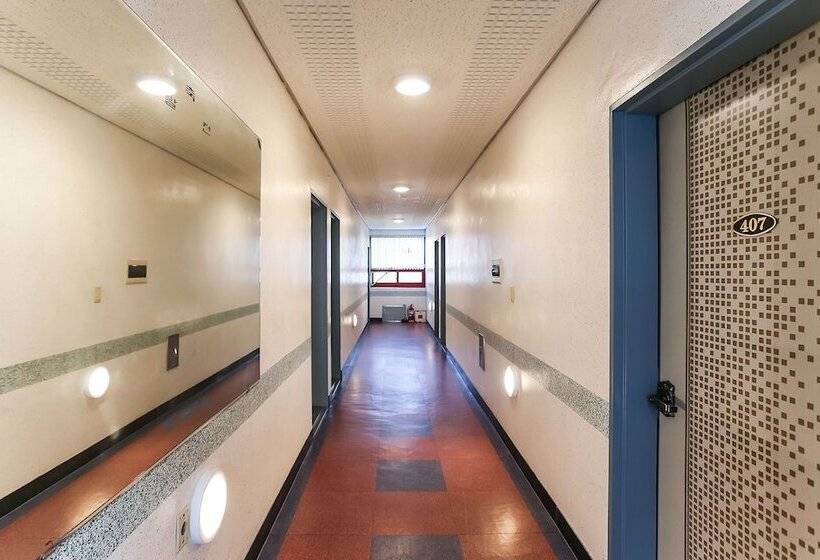 Gangneung Gyeongpodae Donghae Motel