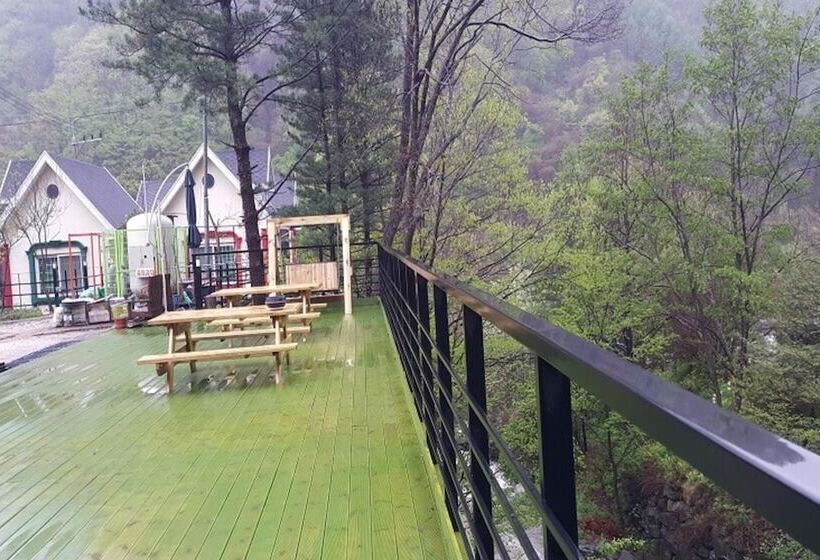 Gapyeong Aritaun Pension