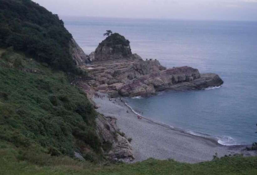 Geojedo Haebaram Pension