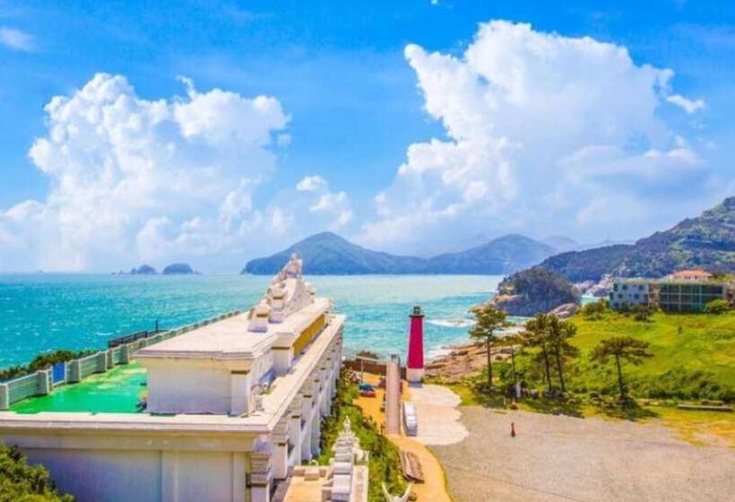 Geojedo Haebaram Pension