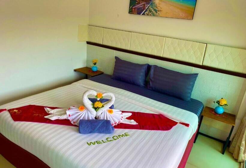 בית מלון כפרי At Home