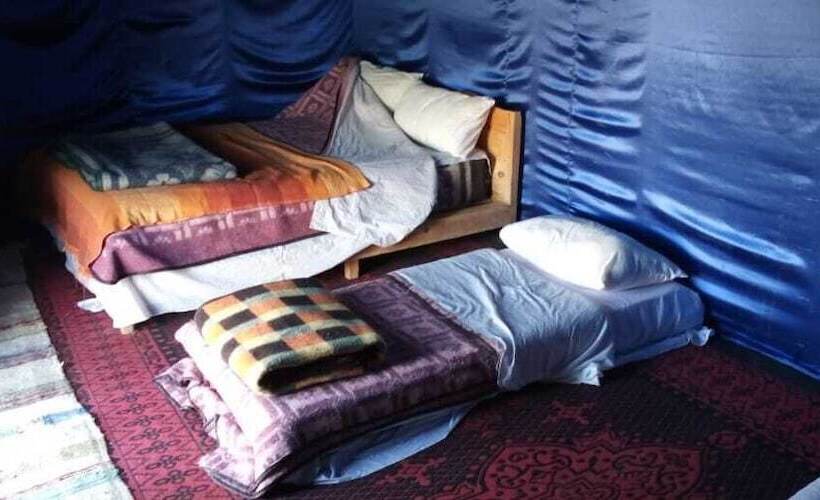 هتل Bivouac Chegri