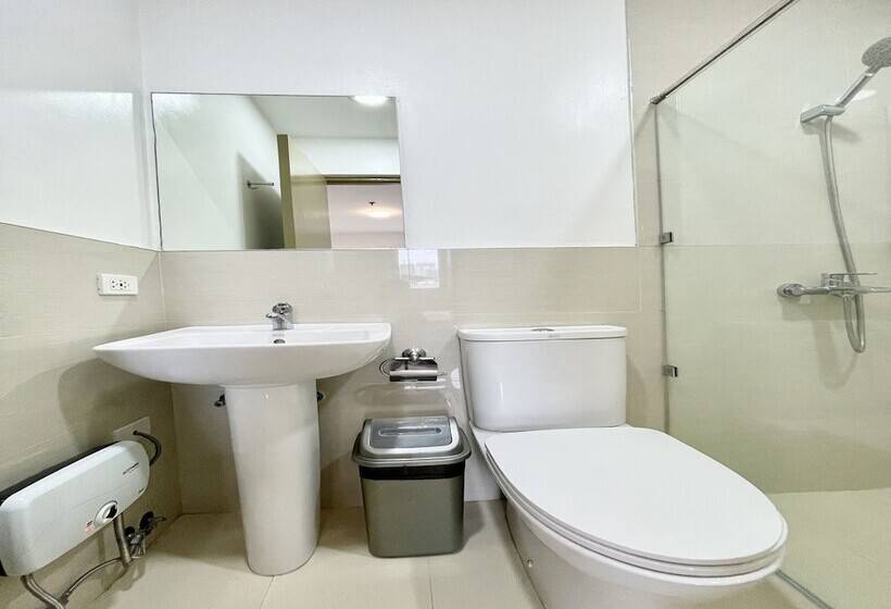 בית מלון כפרי Capital O 927 Chatswood Residences