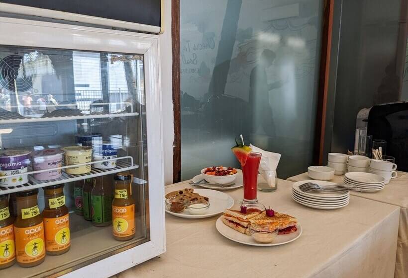 ホテル De Soul Sante Morjim Goa