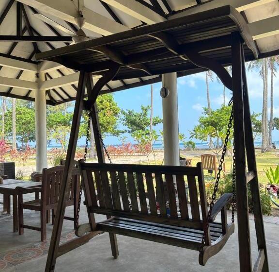 בית מלון כפרי Dewa Daru Resort