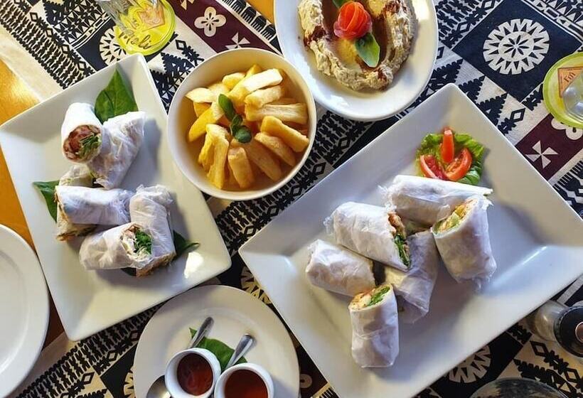 酒店 Golden Point Resort