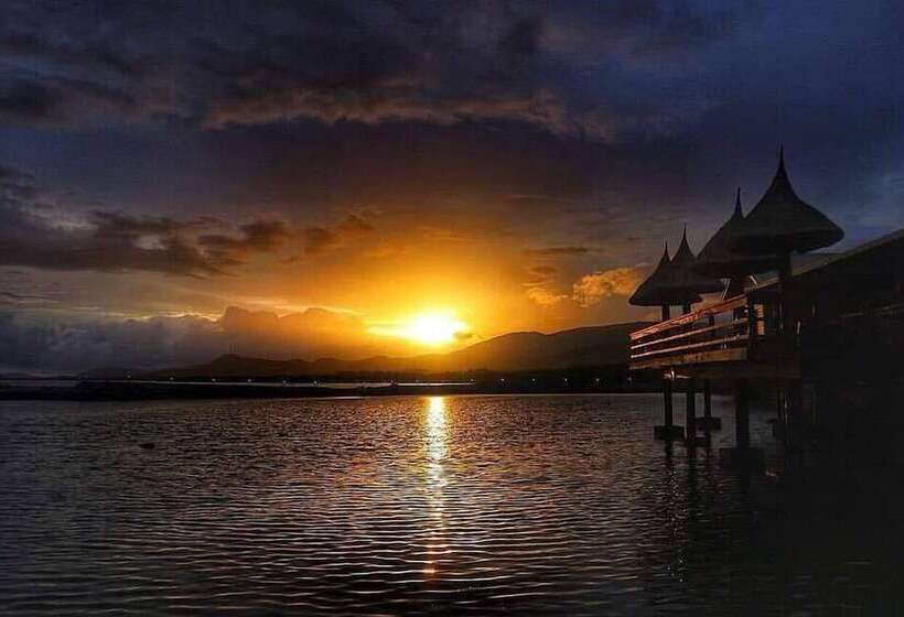 酒店 Golden Point Resort