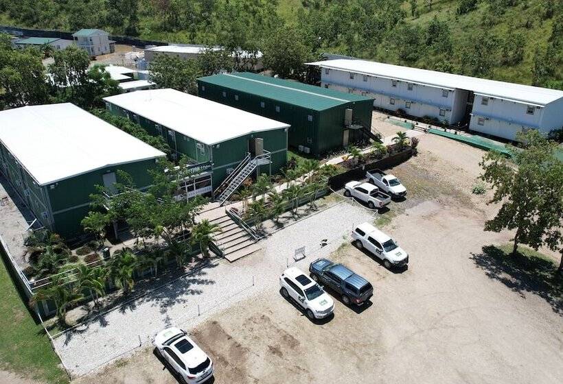 هتل Green Hills Pebac Pngcr