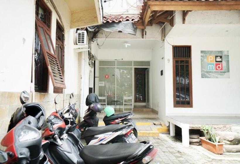 Отель Griya Sawamah Syariah Mitra Reddoorz