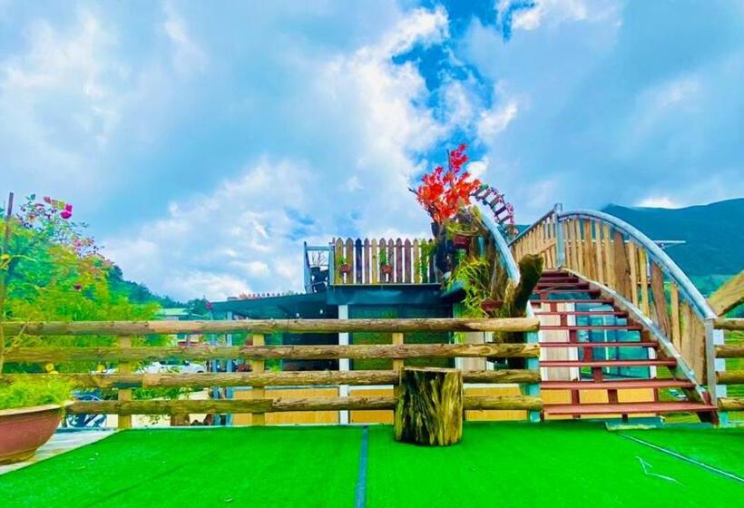 هتل Hà Lù Homestay