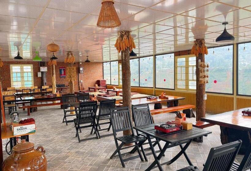 هتل Hà Lù Homestay