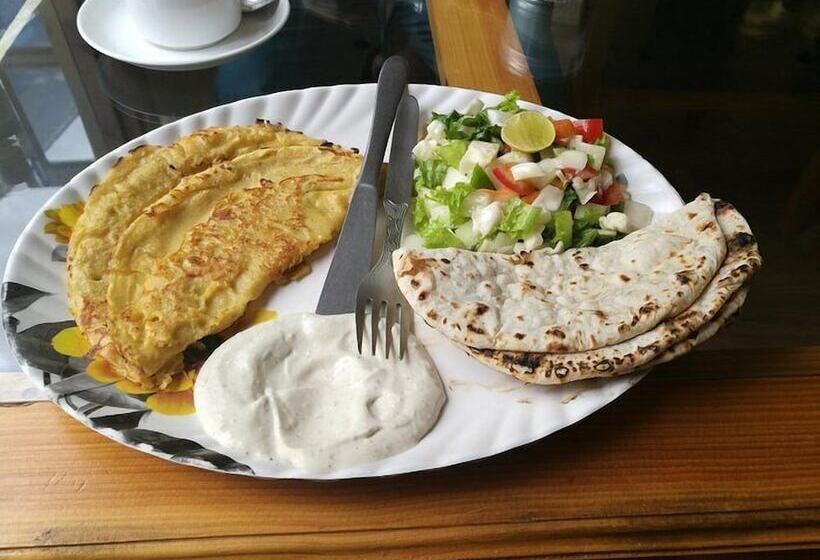 ホテル Katson Blue Manali