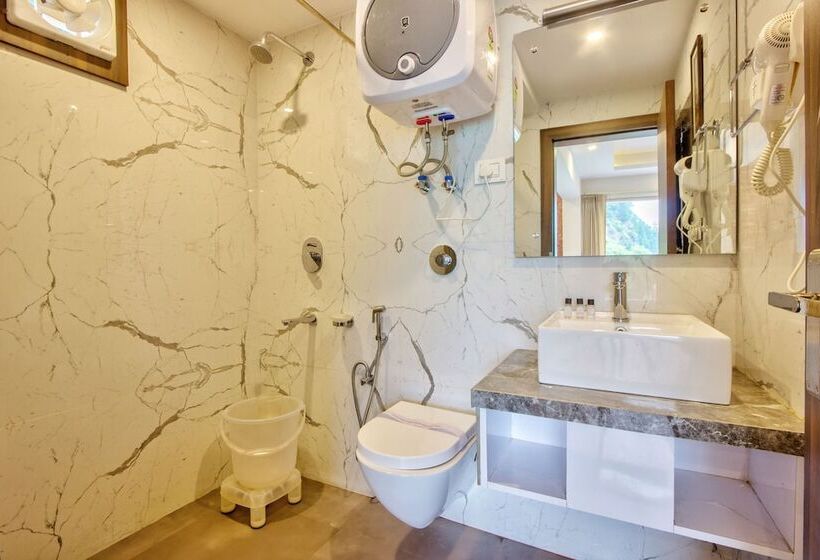 ホテル Katson Blue Manali