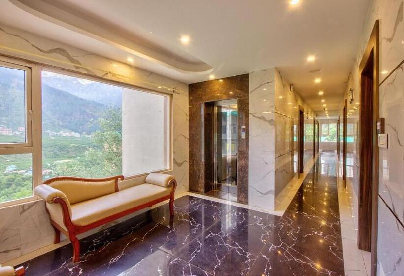 ホテル Katson Blue Manali