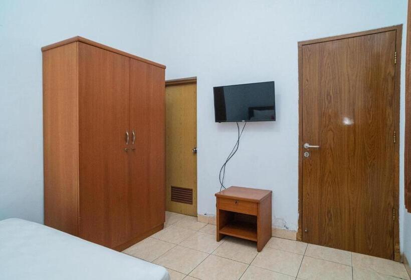 ホテル Koolkost Syariah At Kanwa Surabaya   Minimum Stay 30 Nights