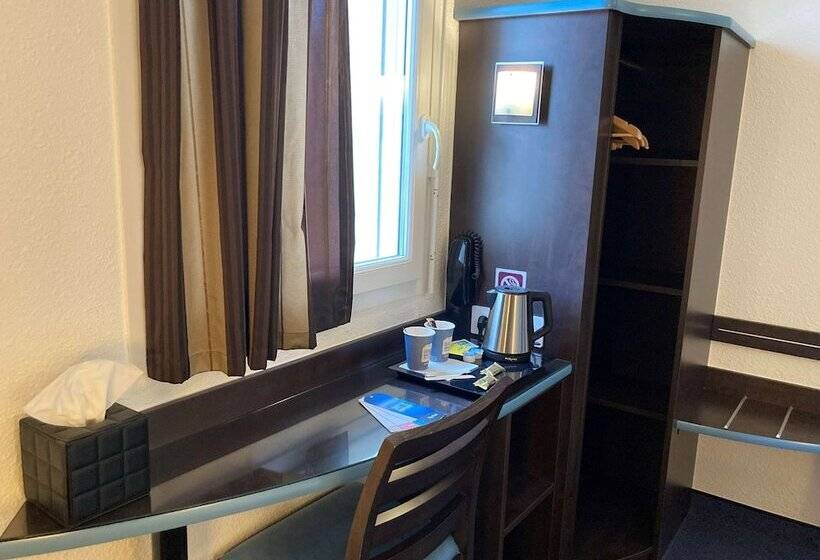 فندق Kyriad Dol De Bretagne