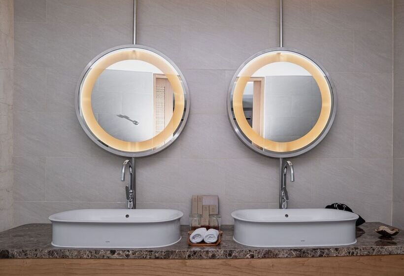 酒店 Marianna Resort & Convention Tuktuk Samosir