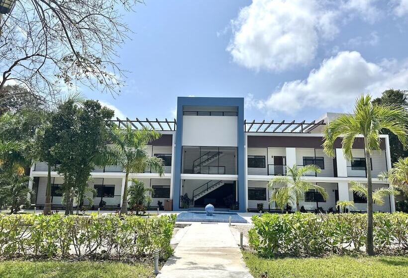 فندق Mayan Water