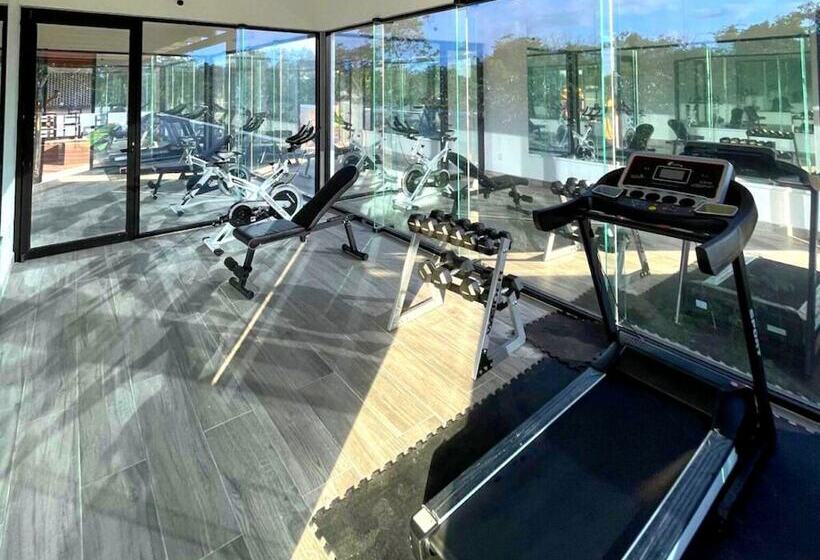 فندق Mayan Water