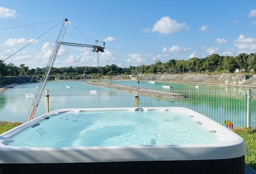 فندق Mayan Water