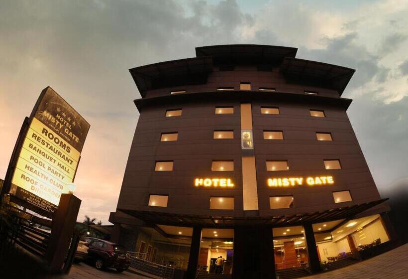 Отель Misty Gate