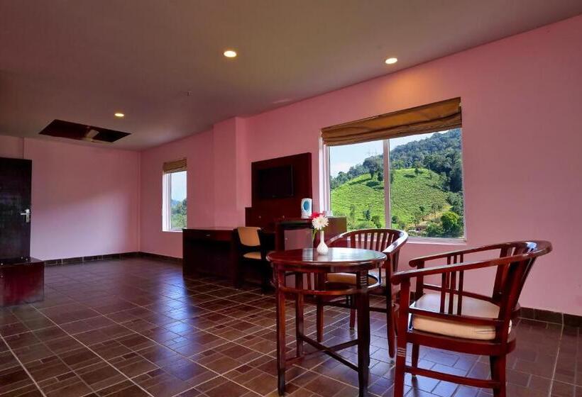 Отель Misty Gate