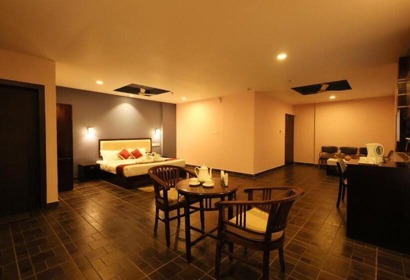 Отель Misty Gate