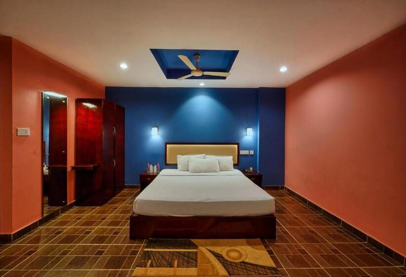 Отель Misty Gate