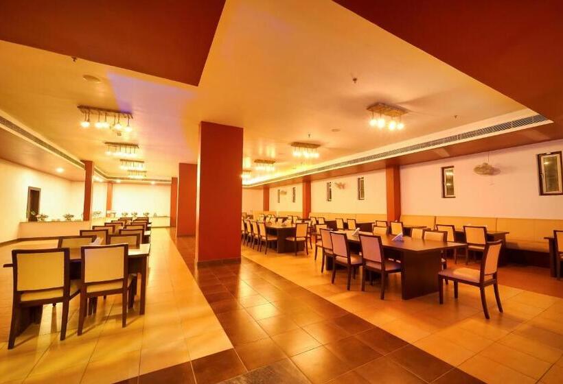 Отель Misty Gate