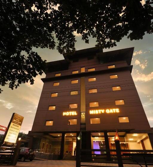Отель Misty Gate
