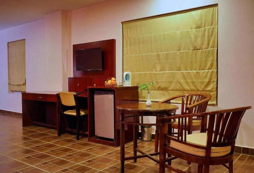 Отель Misty Gate