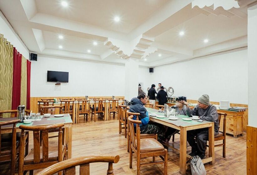 ホテル Nubra Eco Village